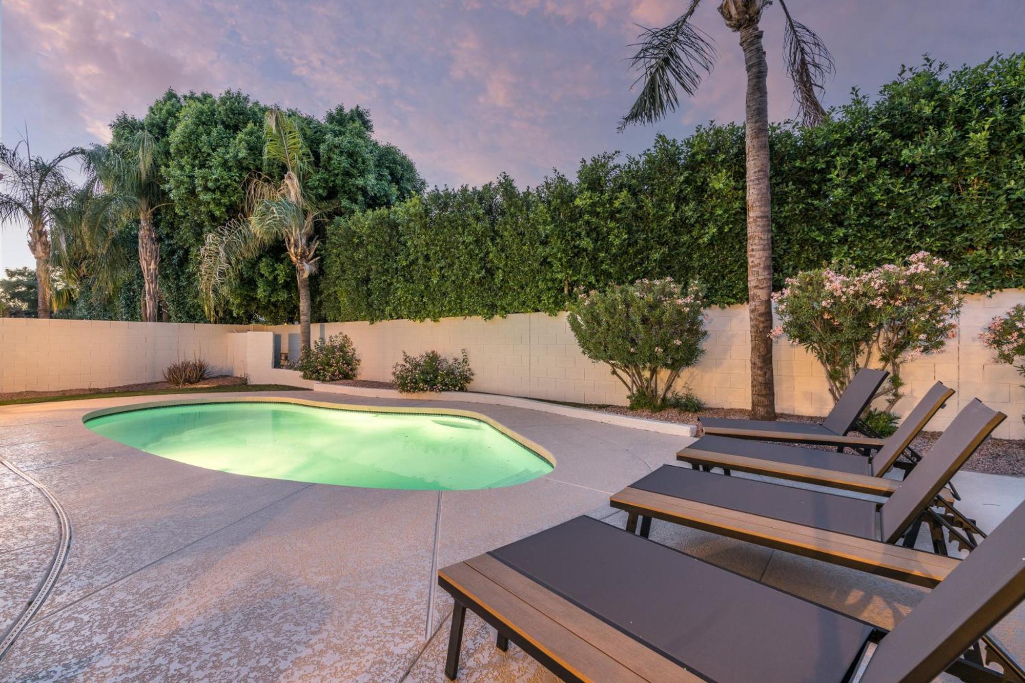 Holiday home Black Palm Sparkling Pool Pool Table Close To Kierland Entertainment Newly Designed Beauty Phoenix